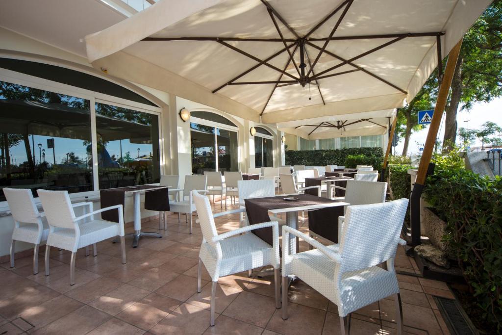 Hotel Astoria Misano Adriatico Zewnętrze zdjęcie