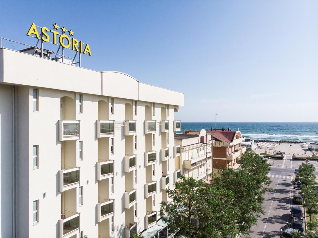 Hotel Astoria Misano Adriatico Zewnętrze zdjęcie
